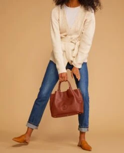 Florentine Barlow Natural -Dooney & Bourke 8L1036 ILD lifestyle 1