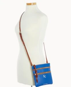 MLB Royals N S Triple Zip Crossbody ROYALS -Dooney & Bourke B0298G AWBUPATNRYLS ALT4 1
