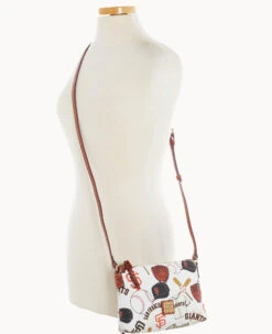 MLB Giants Crossbody Pouchette GIANTS -Dooney & Bourke B0299G QUMWPATNGINT ALT4