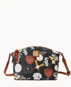 MLB White Sox Suki Crossbody WHITE SOX -Dooney & Bourke B1696G QUBLPATNWHSX