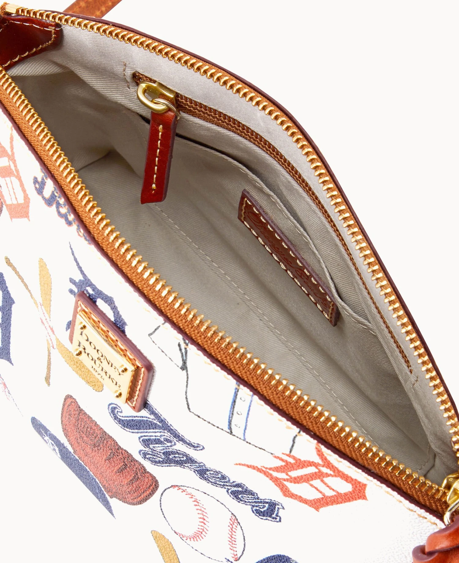 MLB Tigers Suki Crossbody TIGERS 8 MLB Tigers Suki Crossbody TIGERS - Image 8