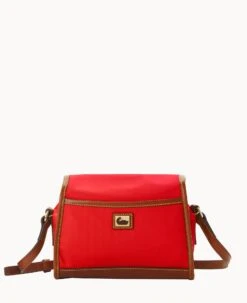 Wayfarer Flap Crossbody Red -Dooney & Bourke B1743G WWRDLSKR ALT3 1