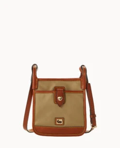 Wayfarer Letter Carrier Black 32 Wayfarer Letter Carrier Black -Dooney & Bourke B1747G WWTPLSKR