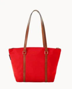 Wayfarer Zip Tote Red -Dooney & Bourke B1783G WWRDLSKR ALT3 1