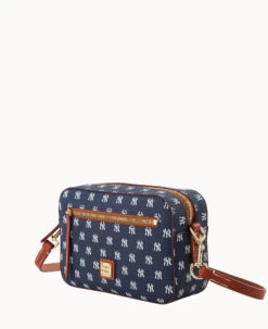 MLB Yankees Camera Zip Crossbody YANKEES 13 MLB Yankees Camera Zip Crossbody YANKEES -Dooney & Bourke B1936G MJNVPATNYANK ALT1