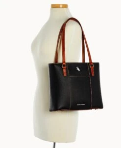 MLB White Sox Small Lexington WHITE SOX -Dooney & Bourke B2342G AWBLPATNWHSX ALT4 1