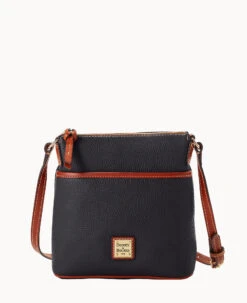 Pebble Grain Small Everyday Crossbody Black