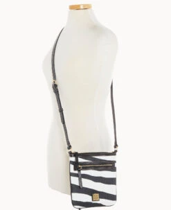 Serengeti Letter Carrier Zebra 12 Serengeti Letter Carrier Zebra -Dooney & Bourke B2722G 3RZEPABL ALT4