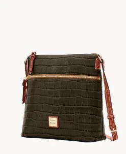 Oakdale Crossbody Black -Dooney & Bourke B3264G 1CBLPATN ALT1 1