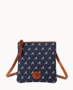 MLB Braves Small North South Top Zip Crossbody Braves -Dooney & Bourke BL370G MJNVPATNBRVE 1