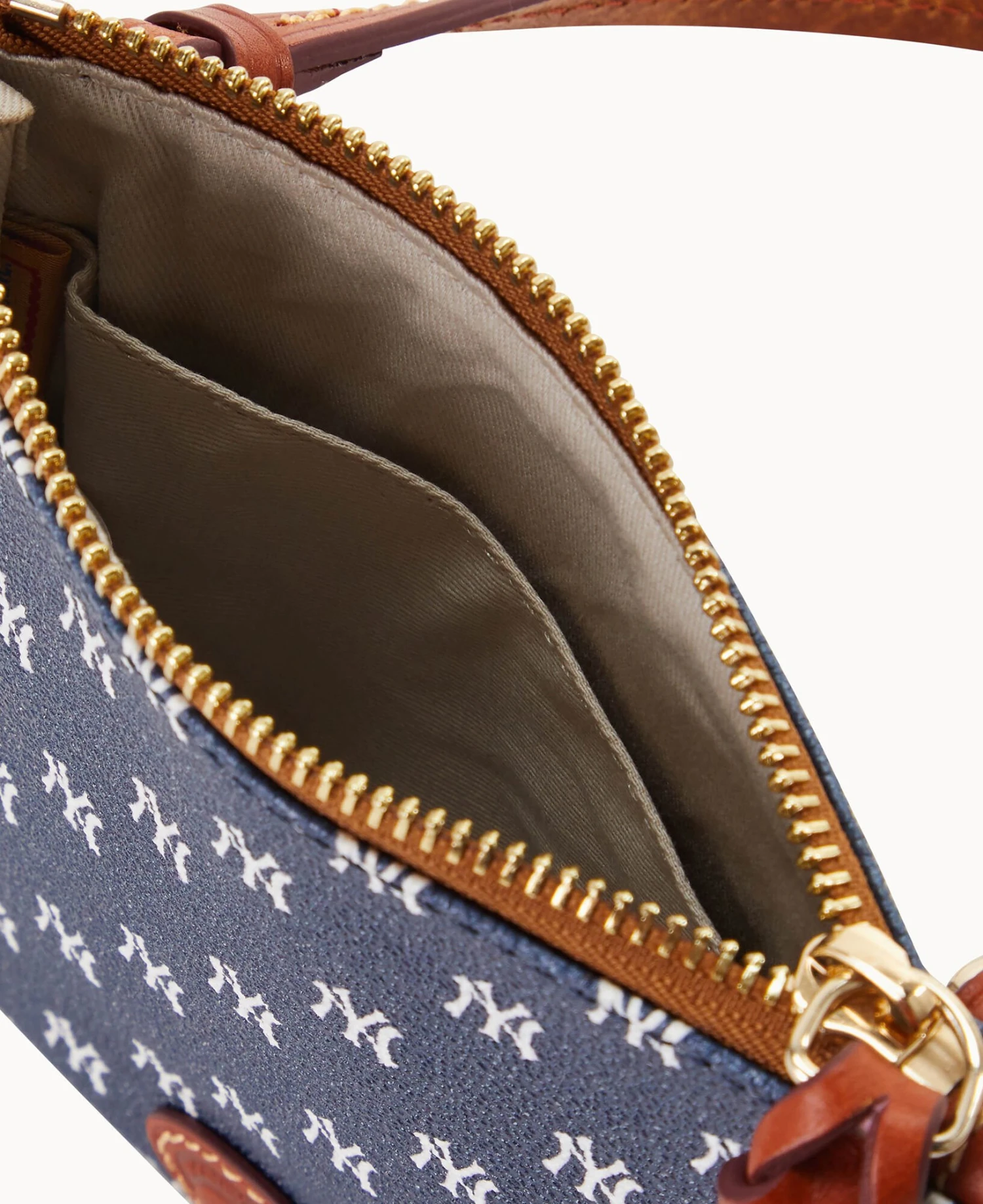 MLB Yankees Small North South Top Zip Crossbody Yankees 7 MLB Yankees Small North South Top Zip Crossbody Yankees - Image 7