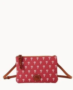 MLB Phillies Top Zip Crossbody Phillies -Dooney & Bourke BL372G MJRDPATNPHLI 1