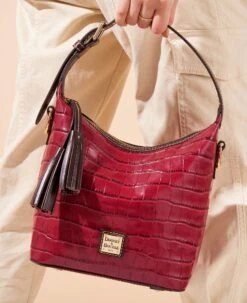 Oakdale Paige Crossbody Wine 23 Oakdale Paige Crossbody Wine -Dooney & Bourke BOAKD0780 ILD lifestyle 1