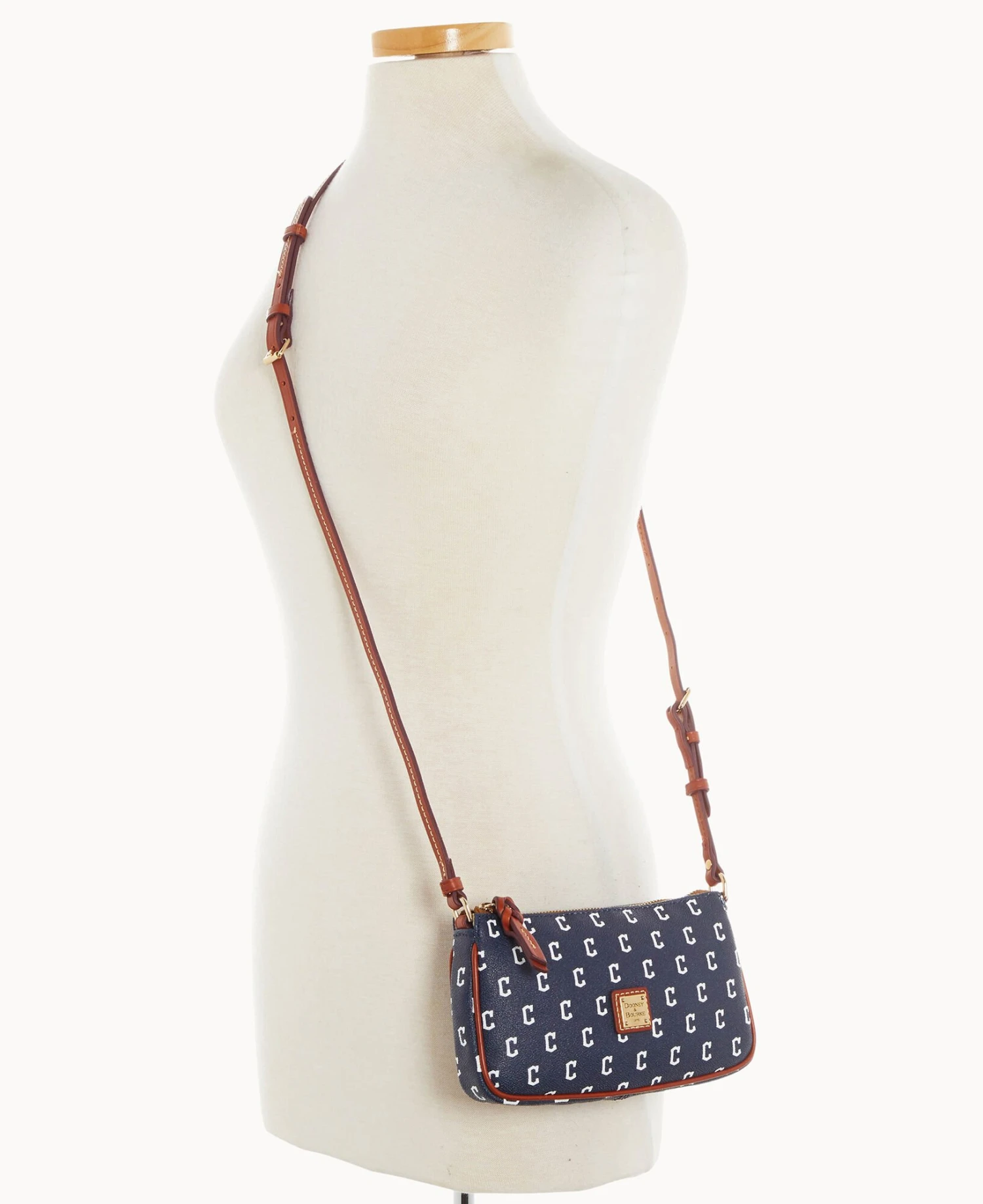 MLB Guardians Lexi Crossbody Small Coin Case GUARDIANS 4 MLB Guardians Lexi Crossbody Small Coin Case GUARDIANS - Image 4