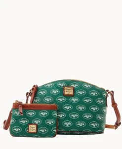NFL Jets Suki Crossbody Med Wristlet JETS 17 NFL Jets Suki Crossbody Med Wristlet JETS -Dooney & Bourke M1696G NJGRPATNJETS ALT4