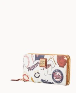 MLB Twins Large Zip Around Wristlet TWINS -Dooney & Bourke W0126G QUMWPATNTWNS ALT1 1