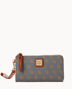 Gretta Folded Zip Wristlet Bone 32 Gretta Folded Zip Wristlet Bone -Dooney & Bourke W0177G NGSLPATN