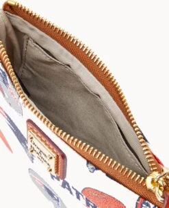 NFL Patriots Stadium Wristlet PATRIOTS -Dooney & Bourke W0279G QWMWPATNPATR ALT2 1