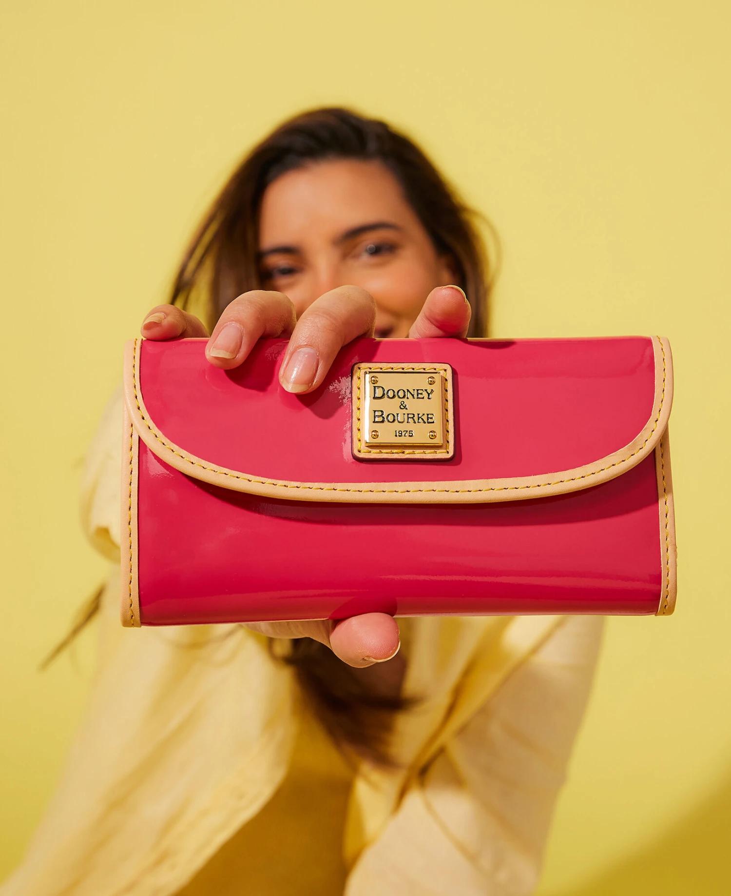 Patent Continental Clutch Black 2 Patent Continental Clutch Black - Image 2