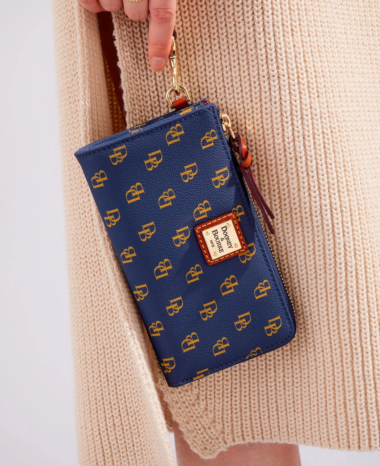 Gretta Folded Zip Wristlet Bone 6 Gretta Folded Zip Wristlet Bone - Image 6