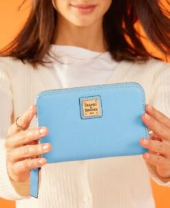 Saffiano Medium Zip Around Credit Card Case Black 25 Saffiano Medium Zip Around Credit Card Case Black -Dooney & Bourke WSAFF0323 ILD lifestyle 1