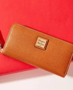 Saffiano Large Zip Around Smoke Grey -Dooney & Bourke XF32 ILD lifestyle 1